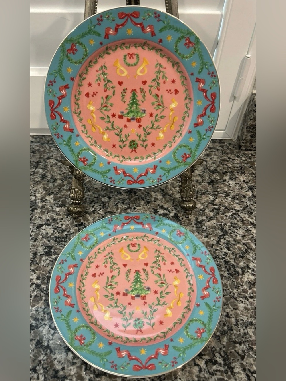 2x Monterey Bay 8" Teal and Pink Christmas Salad / Dessert Plates, New
